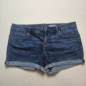 Aeropostale Midi denim shorts - size 12